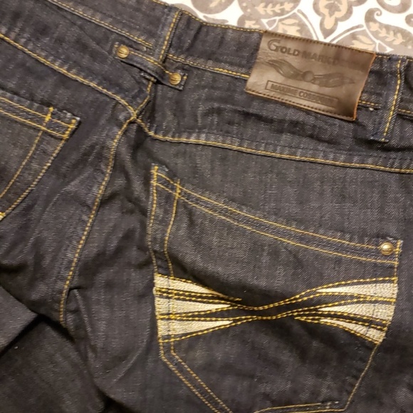 Jeans - Picture 2 of 4